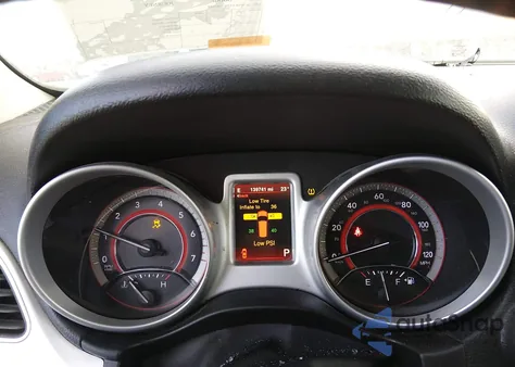 2015 Dodge Journey R/T z USA, uszkodzony, nr VIN 3C4PDCEG9FT680485